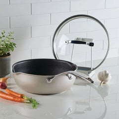 Infinity Pan with ScratchDefense™, 9.5"/3.2 Quart